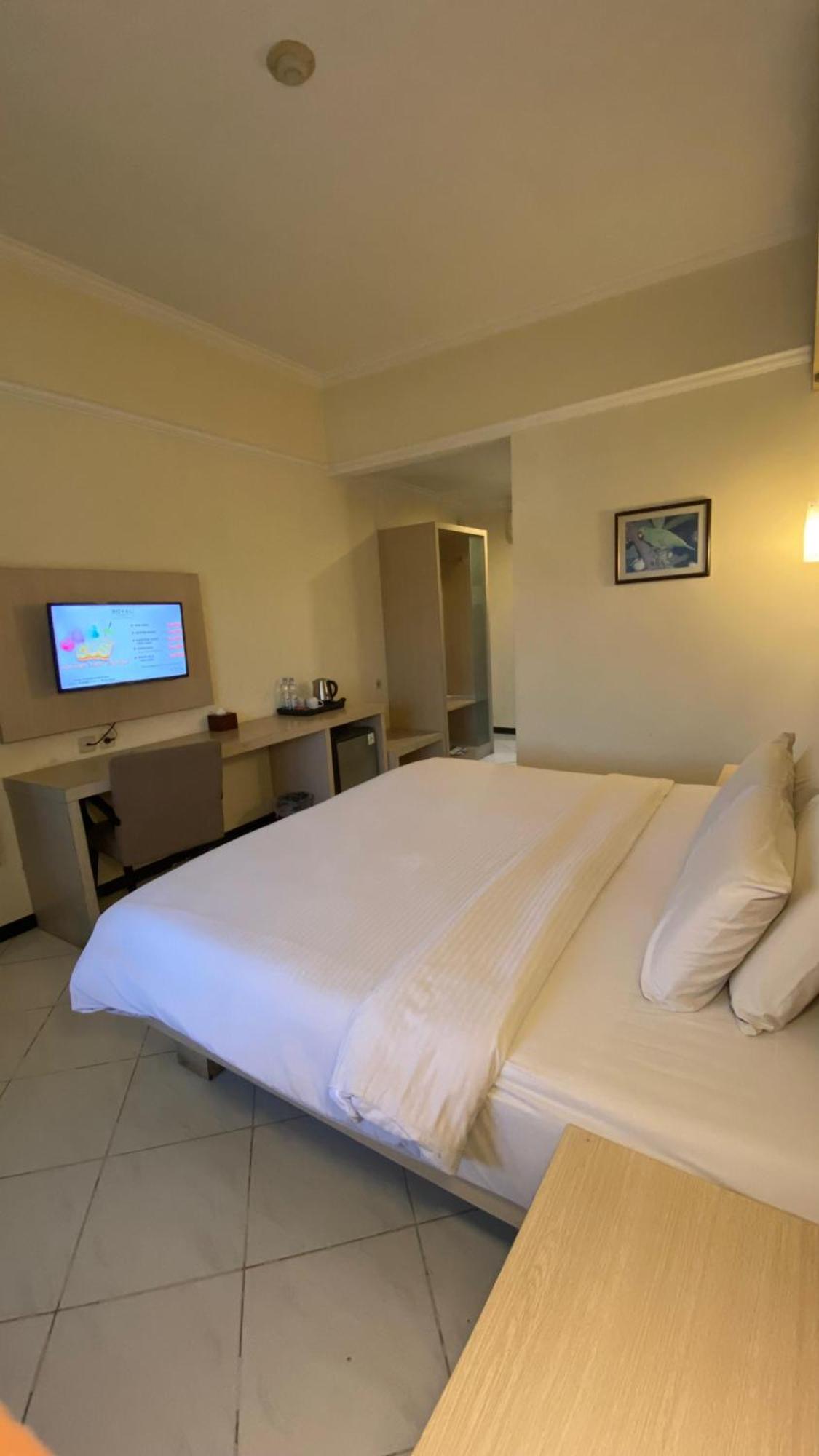 באטו Royal Hotel And Villa Batu מראה חיצוני תמונה
