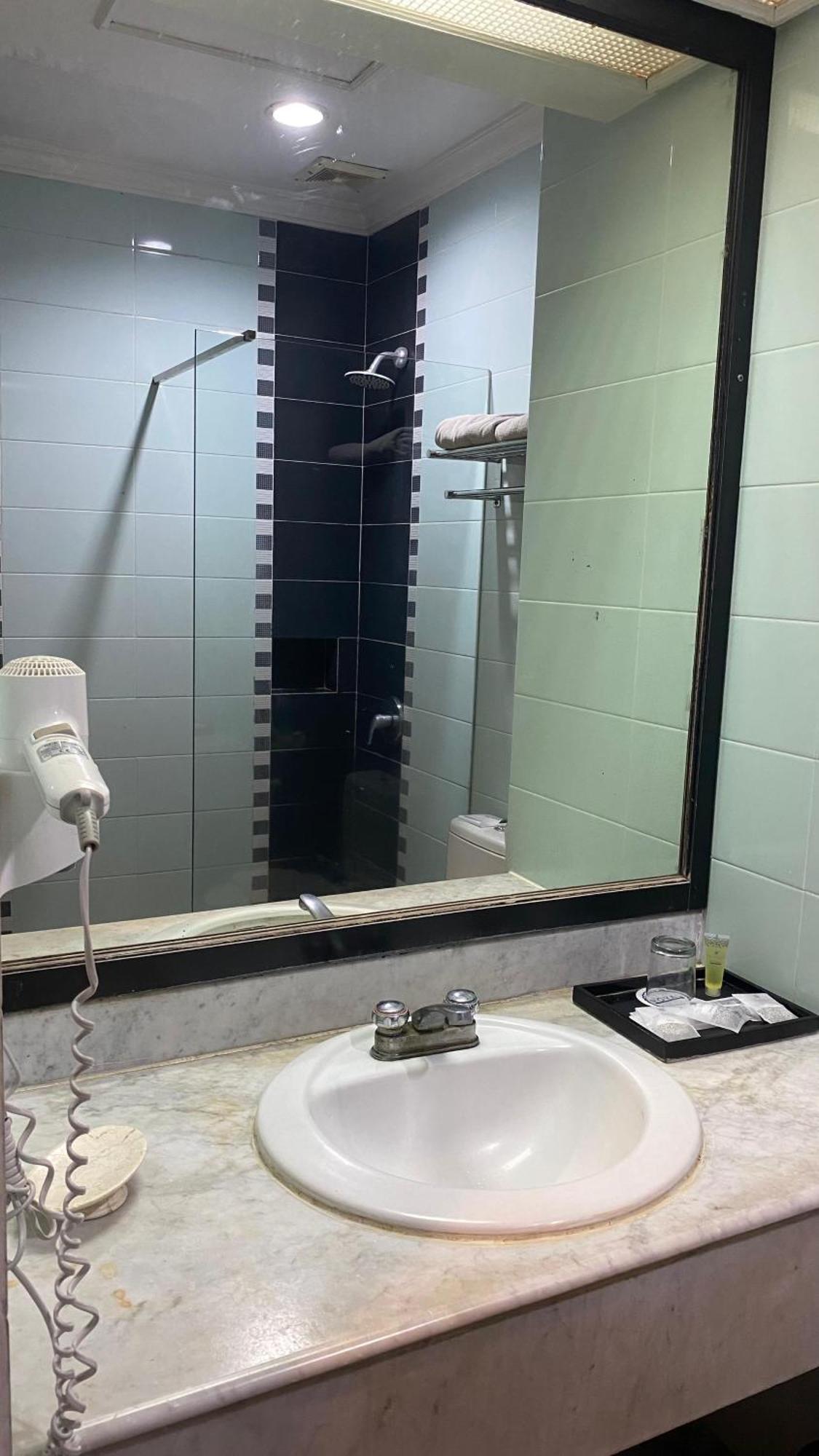 באטו Royal Hotel And Villa Batu מראה חיצוני תמונה