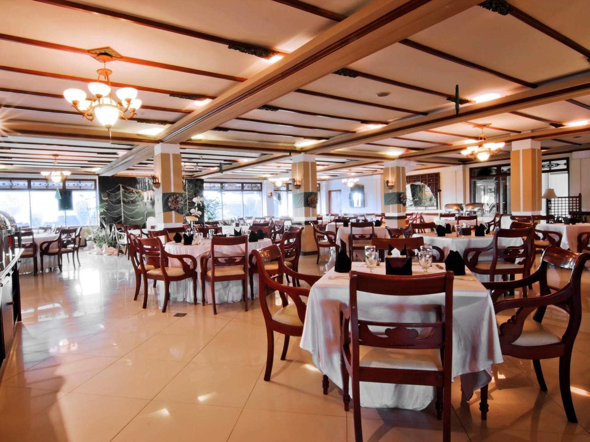 באטו Royal Hotel And Villa Batu מראה חיצוני תמונה